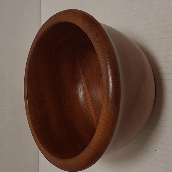 Wooden Bowl from Chile - Picture 2 of 14